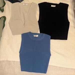 Aritzia babaton sculpted knit shirts